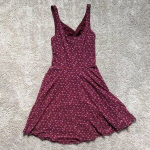 Abercrombie & Fitch Floral Dress in Burgundy Size Large